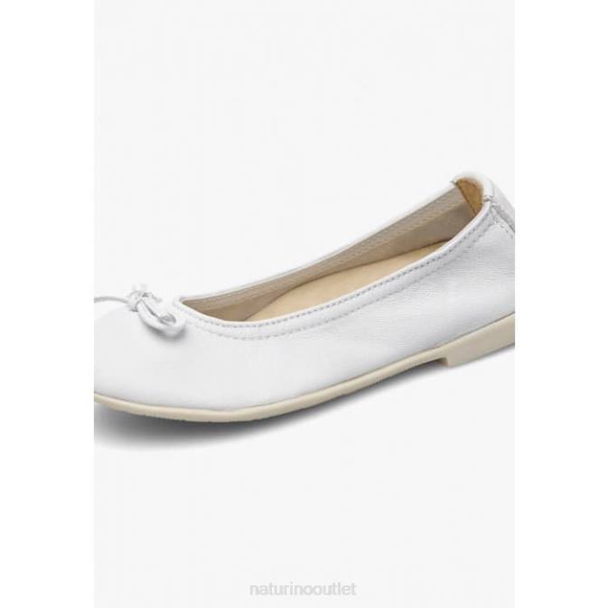 Kids Naturino White MARGOT Ballet Flats with Bow J6T6534