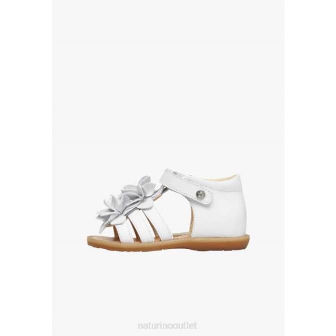 Kids Naturino White ZOEYY Leather Sandals with Applied Flowers J6T6239
